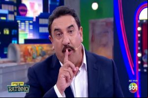 SBT tira Ratinho do ar e o substitui por série bíblica