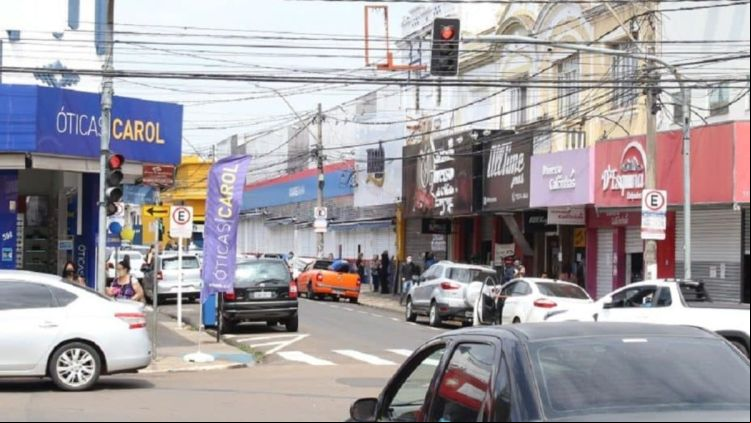 Comércio de São Carlos abre no Feriado de Corpus Christi até às 13h