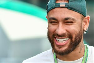 Neymar será jogador do Al-Hilal e faz exames nesta segunda-feira