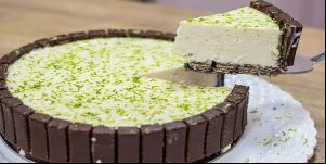 Torta de limão com Bis uma sobremesa feita com poucos ingredientes para você arrasar no dia das mães