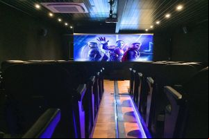 Cine Eixo leva cinema gratuito a 21 municípios