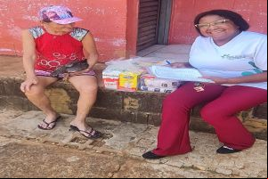 Fundo Social de Solidariedade entrega cestas básicas e brinquedos no distrito de Santa Eudóxia