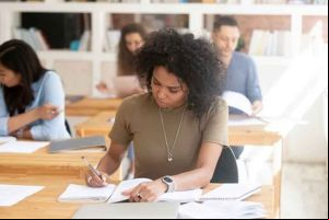 Como se preparar para concursos públicos da carreira docente - Pesquisador da USP de São Carlos dá dicas de como conquistar essa meta