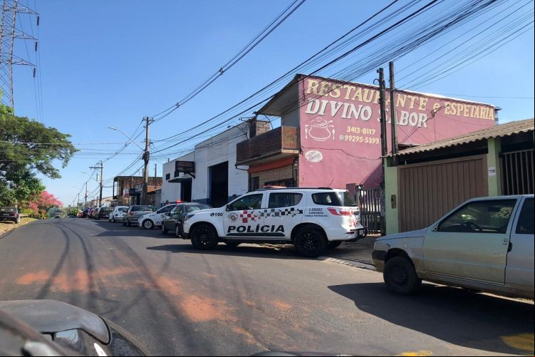 PM e Prefeitura realizam blitz em ferros-velhos