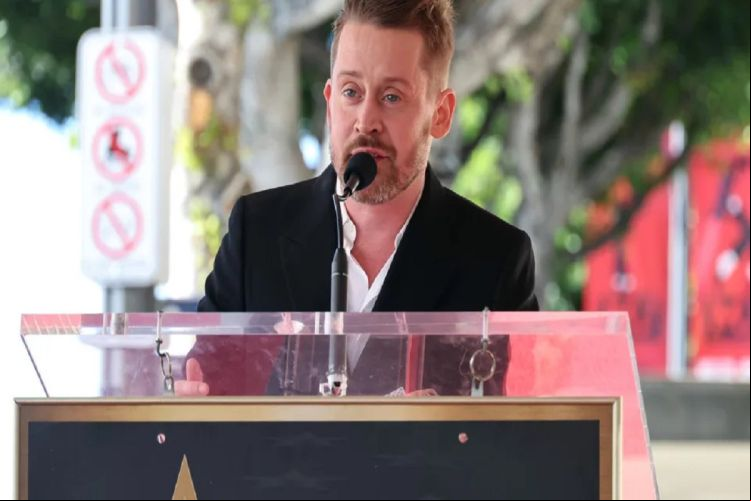 Macaulay Culkin diz que não fala com o pai há 30 anos