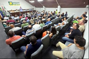 Candidatos a Prefeito de São Carlos apresentam propostas na ACISC