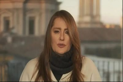 Ilze Scamparini relembra pergunta sobre gays ao papa