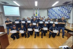 Cerimônia de entrega de certificados realça capacitação dos Guardas Municipais de Ibaté
