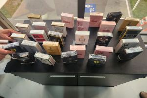 Departamento de Fiscalização e Guarda Municipal apreendem perfumes