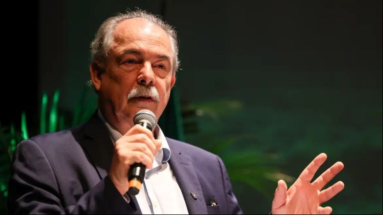 Presidente do BNDES propõe taxar bets para aumentar arrecadação