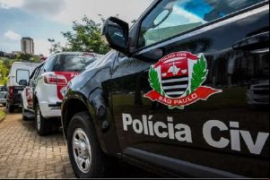 Idosa cai no golpe do falso mecânico, em Araraquara